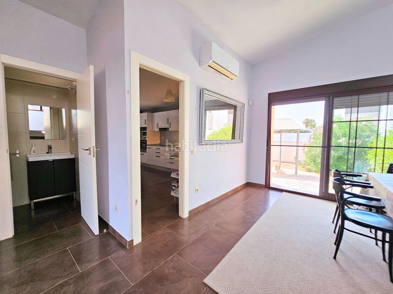 Foto a9c6d647-c5c0-4f9c-aa37-9e6e413657ba. Chalet mit heizung parking in Entremares Manga del Mar Menor (La)