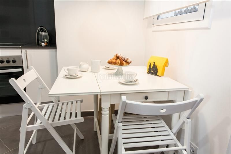 Foto b5c02f7c-e76e-42d9-9d2c-7f84bc5cb284. Pis a Centre Sitges