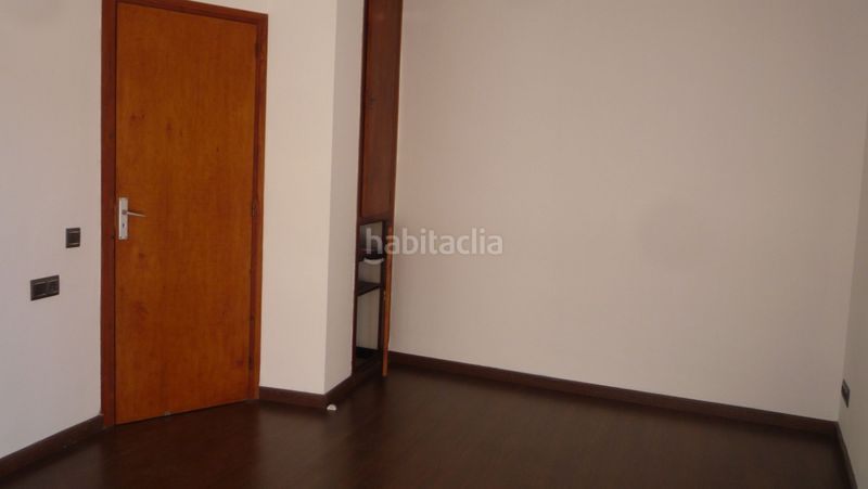 Foto ff23dbac-1153-4144-90fe-7e8aa7997562. Pis a Centre Sitges