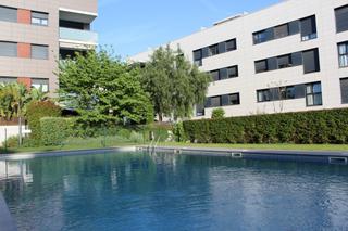 Apartament a Salvador soler forment 2. Piso esquinero en la plana