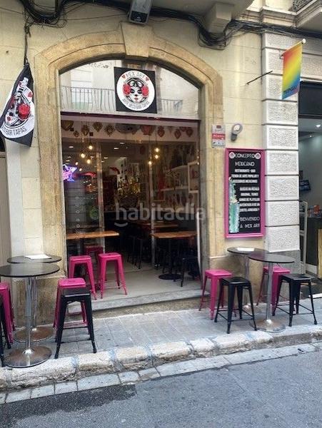 Foto 1c251103-61da-40d0-ac3c-9246b9cd98e6. Alquiler local comercial bar restaurante centrico en traspaso en Sitges