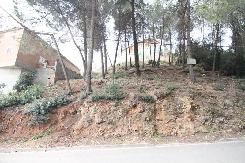 Foto b1b70d6d-6eb7-47a9-bc7e-8f900f0dcf1b. Wohngrundstück in Corbera de Llobregat
