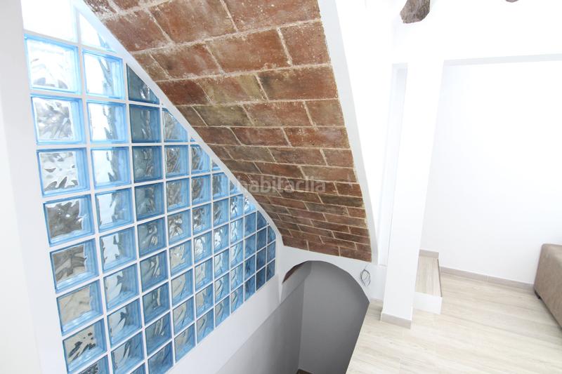 Foto 356f73aa-b2ed-4582-9e97-040e1a585355. Casa adossada amb calefacció a Olesa de Montserrat