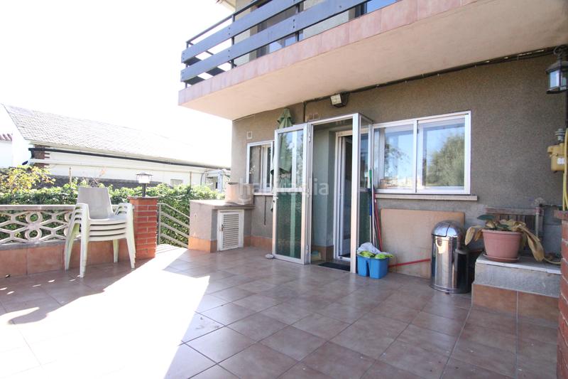 Foto 00c2848c-e74c-4ed5-8142-b6e0e3c9f8cd. Xalet amb xemeneia calefacció aparcament a La plana Esparreguera