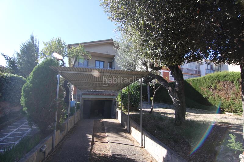 Foto 23874414-aa2d-48e5-9851-513b14ef1d60. Xalet amb xemeneia calefacció aparcament a La plana Esparreguera