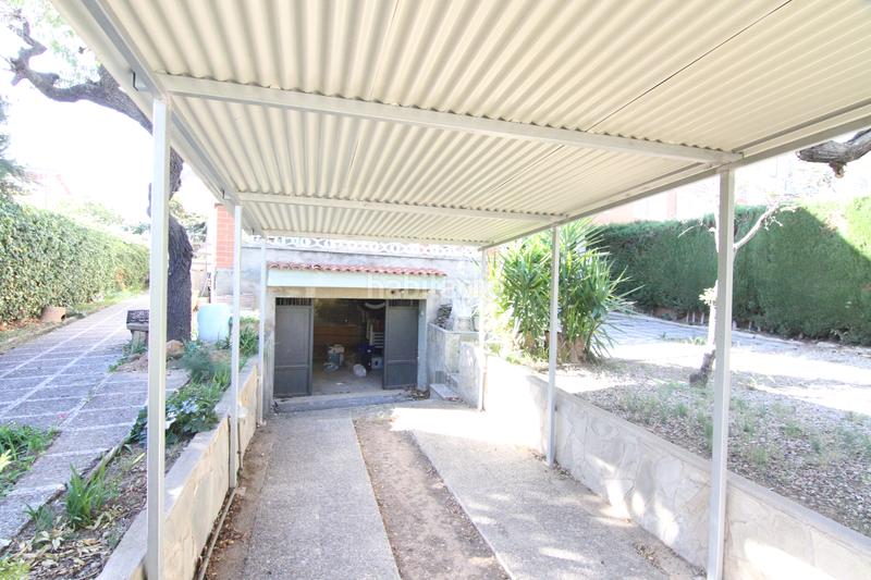 Foto 7f86a0d5-ff28-4d83-a8f9-0321b1c37576. Xalet amb xemeneia calefacció aparcament a La plana Esparreguera