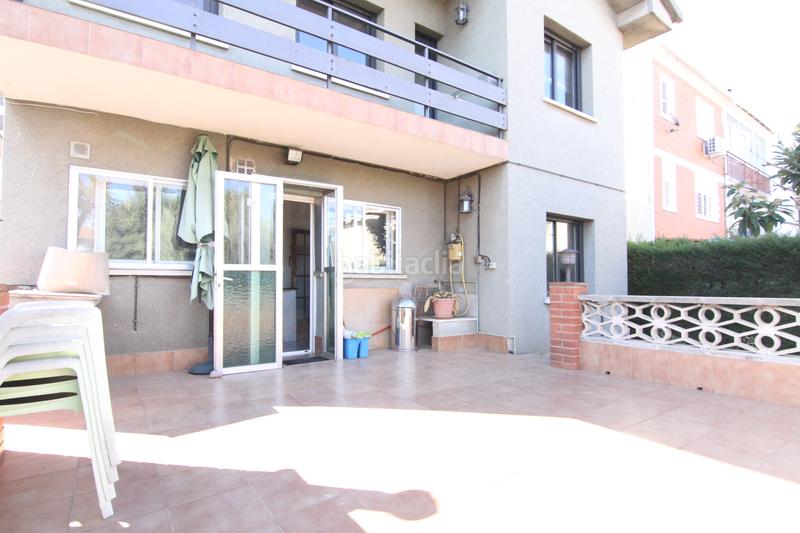 Foto 877e84a9-6d82-4490-a700-d8984cd6fd47. Xalet amb xemeneia calefacció aparcament a La plana Esparreguera