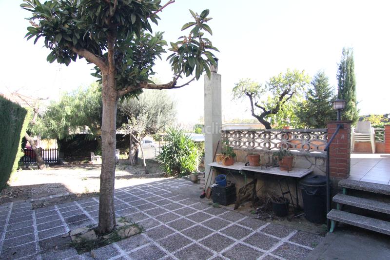 Foto d924af6b-43c1-4ccb-ba81-ab8ae61d51df. Xalet amb xemeneia calefacció aparcament a La plana Esparreguera