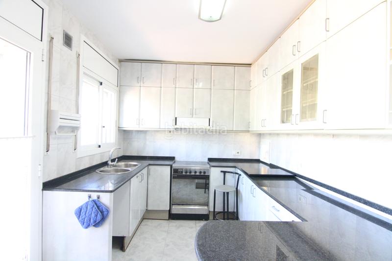 Foto ed4d65d1-478d-439d-b7eb-4d3311b7a56b. Xalet amb xemeneia calefacció aparcament a La plana Esparreguera