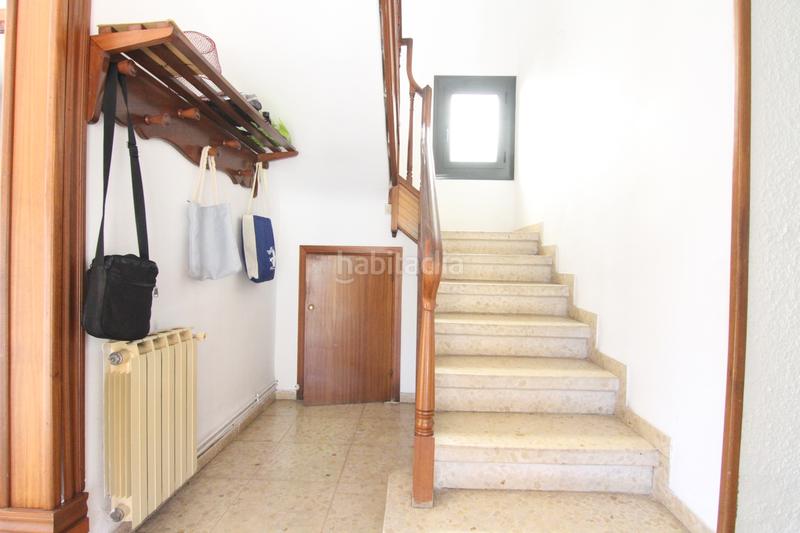 Foto f9ffdf2f-d094-43af-bfb4-879811a0ed41. Xalet amb xemeneia calefacció aparcament a La plana Esparreguera