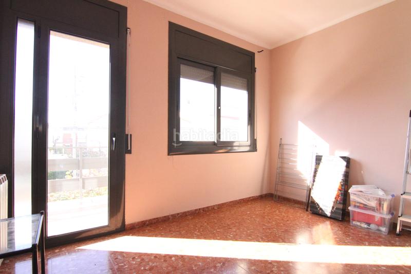 Foto fa640d51-acbf-480f-a02c-6fc3fd2504e4. Xalet amb xemeneia calefacció aparcament a La plana Esparreguera