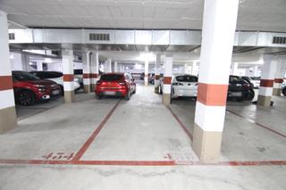 Parking voiture à Carrer de barcelona 22. Se vende plaza de aparcamiento para coche mediano zona bon preu