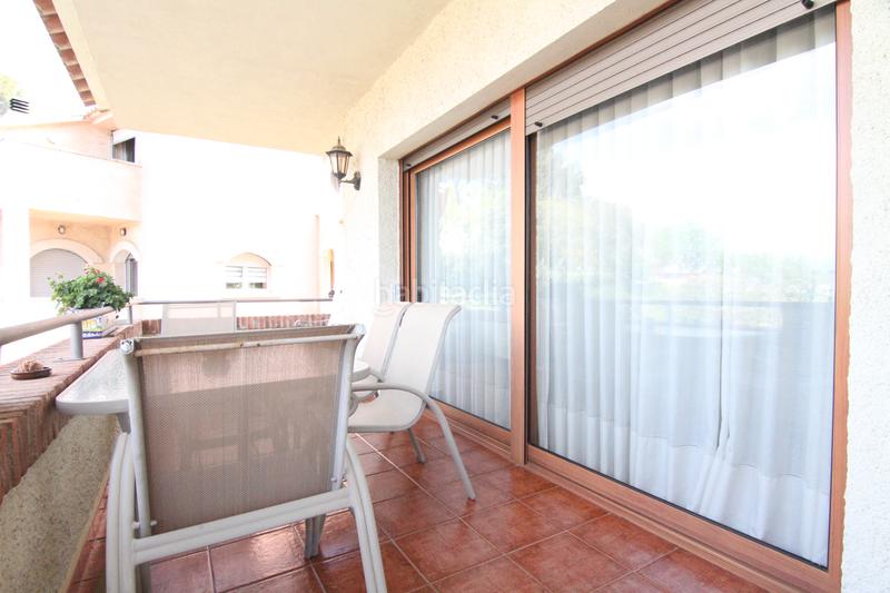 Foto 20dfbcdd-ff74-4b86-988f-8c59ea400108. Chalet con camino riscaldamento parcheggio piscina in Abrera