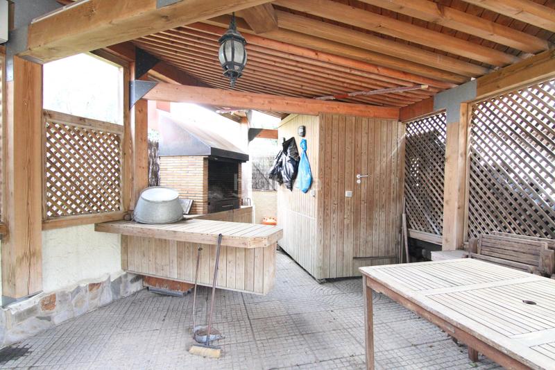 Foto 765d651c-3aea-4520-9f33-daca9ea03600. Chalet con camino riscaldamento parcheggio piscina in Abrera