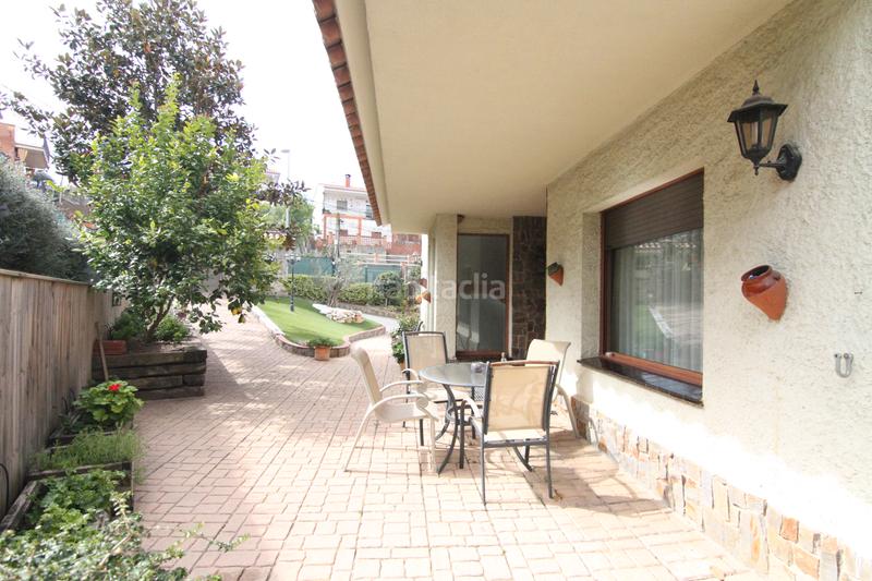 Foto cbe8efd0-d0ef-4c1a-8345-2cb23a108eae. Chalet con camino riscaldamento parcheggio piscina in Abrera