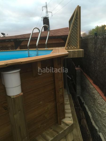 Foto ccf3301c-09ec-4ca5-9eec-ce7668083044. Chalet con camino riscaldamento parcheggio piscina in Abrera