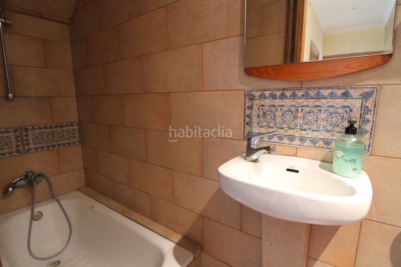 Foto 5108aada-cbab-49e9-8091-23480329b757. Haus mit kamin heizung parking pool in Abrera