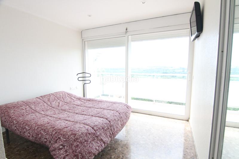 Foto 9eb7cc5e-c261-49a3-bd87-77cebe9455cb. Haus mit kamin heizung parking pool in Abrera