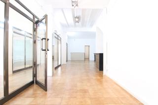 Location Local commercial à Plaça de catalunya 54. Local de 236 m2 en lloguer a plaça catalunya