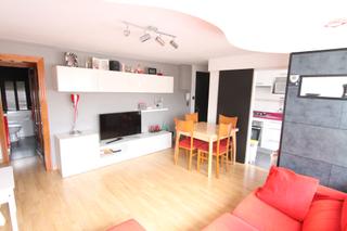 Appartement à Olesa de Montserrat. Piso reformado de 3 habitaciones en sant bernat