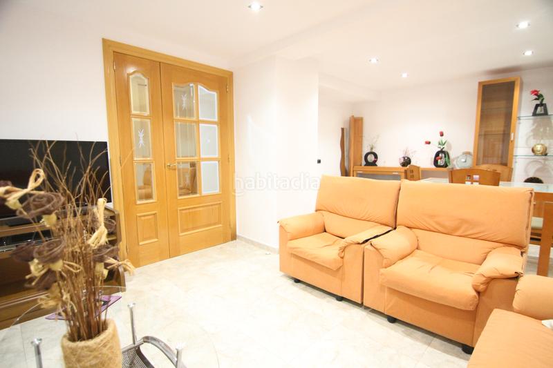 Foto 5e33f215-bc5f-4e1e-9b81-496d6540c4d6. Casa ?? encanto, amplitud y terraza en el casc antic ?? en Olesa de Montserrat