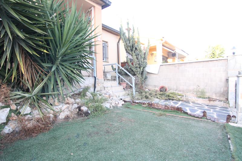 Foto c1320698-9332-49e0-ad91-903359b6d654. Maison jumelée avec chauffage dans Olesa de Montserrat