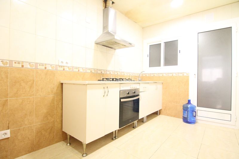 Foto 08166b95-c9cf-4d62-9264-66966df72435. Pis a Olesa de Montserrat