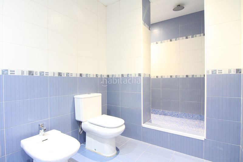 Foto cd17a9e5-d75d-48a9-ba80-0bdb2ca22ca8. Pis a Olesa de Montserrat