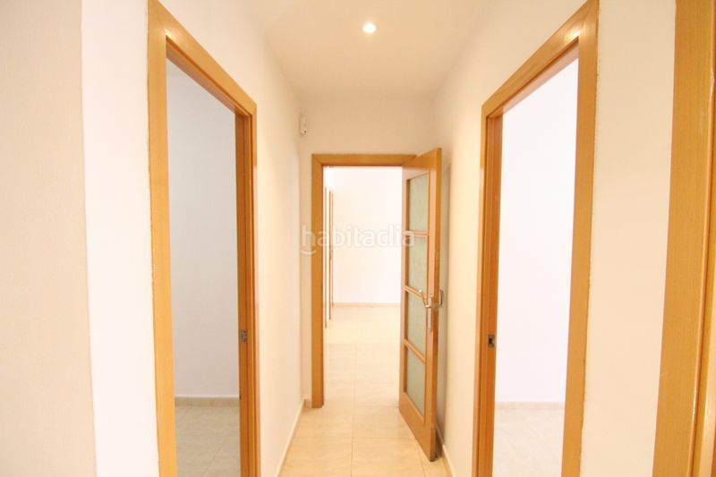 Foto f167872c-e2de-4432-86f2-49165fa75647. Pis a Olesa de Montserrat