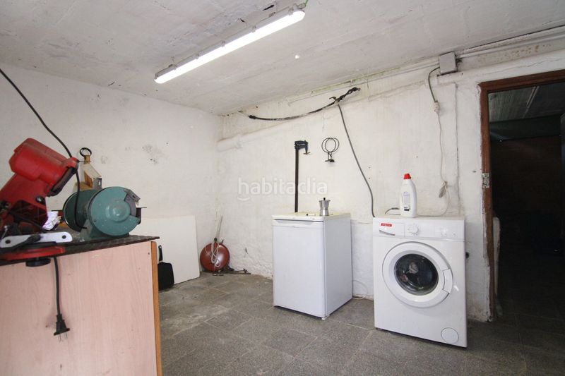 Foto 1de9d67f-8200-45b3-aba7-818ac5930715. Casa con camino riscaldamento piscina in Abrera