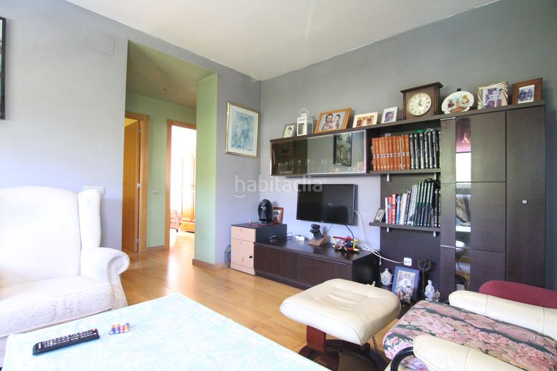 Foto 51ce681f-1760-449f-bda9-987326d7d4ff. Casa con camino riscaldamento piscina in Abrera