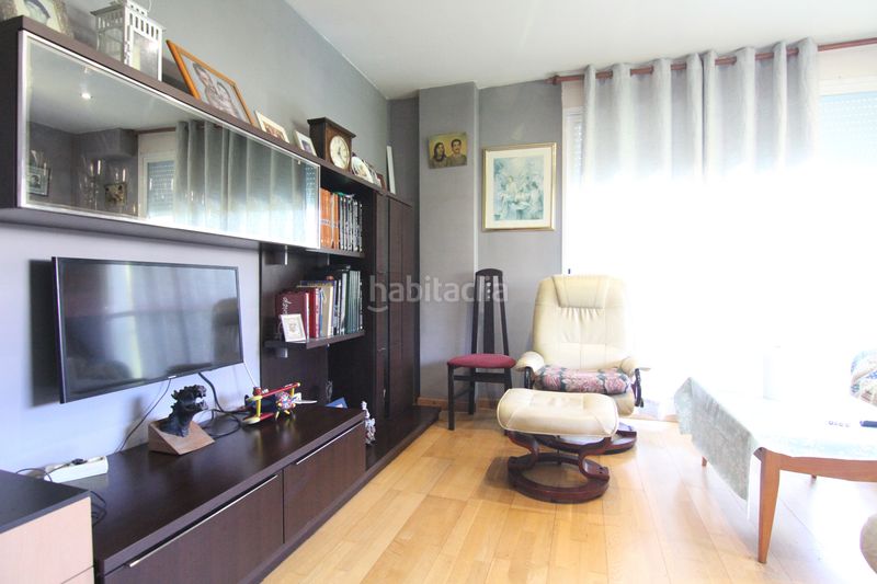 Foto 5872f5f6-9ac0-412f-a9cd-2ed81c97162d. Casa con camino riscaldamento piscina in Abrera