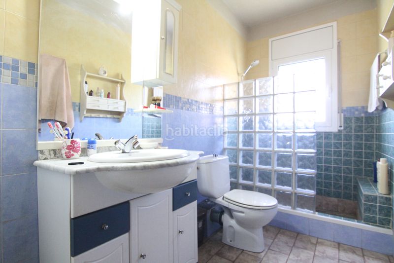 Foto 818cb9db-e713-49ff-abdb-7dcbbafca9c7. Casa con camino riscaldamento piscina in Abrera