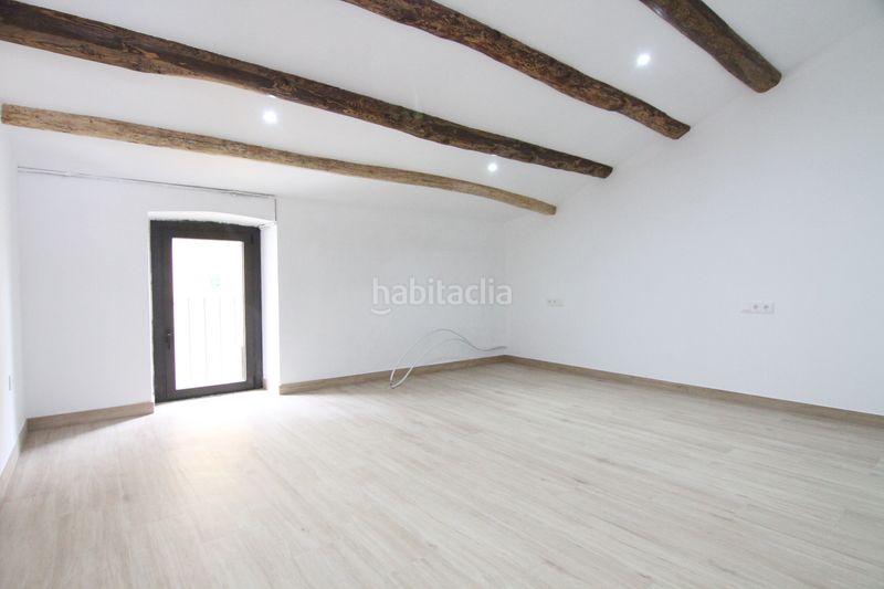Foto ea1420e6-8490-4a54-bc29-ee08b470a270. Casa amb calefacció a Olesa de Montserrat
