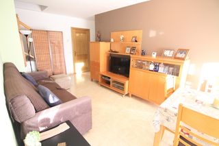 Location Duplex à Olesa de Montserrat. Dúplex de dos habitaciones, con terraza y parquing