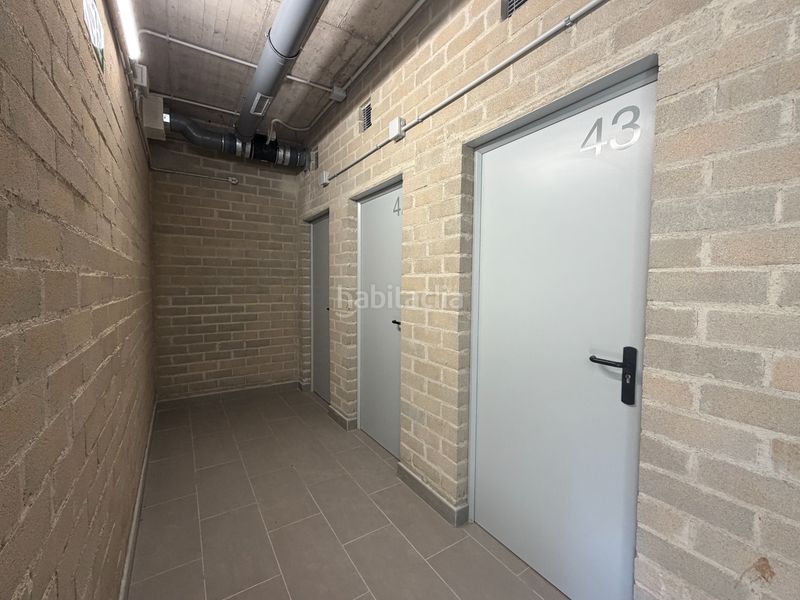 Foto 0d8b388d-410f-4004-bfb4-2f87ad8f6e20. Alquiler piso en carrer de sant jaume 16 pis d’obra nova als jardins de can matas en Tiana