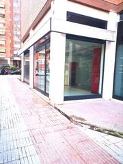 Affitto Locale commerciale in Passatge riu congost 12. Diafano