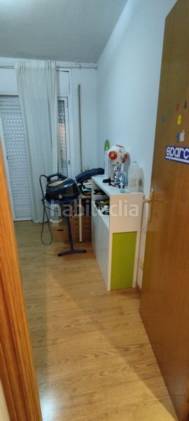 Foto 5e921e1a-227b-4f7e-bd62-0140a46e9a18. Dúplex amb calefacció a Lloreda Badalona