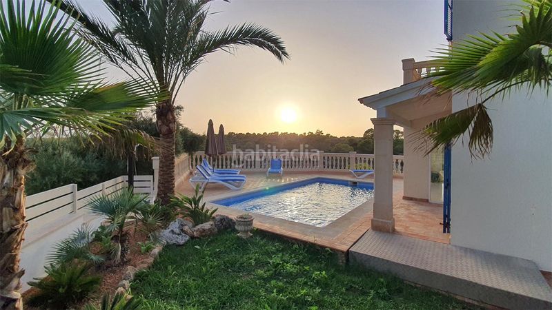 Foto be1ab84d-e382-42f9-888d-b828d4728a08. Xalet amb piscina a Llucmajor interior Llucmajor