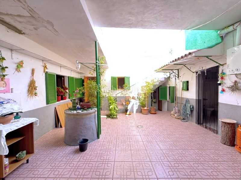 Foto aeb13f94-c365-4a44-af68-fd531583211b. Casa amb aparcament a Son Serra-Sa Vileta Palma de Mallorca