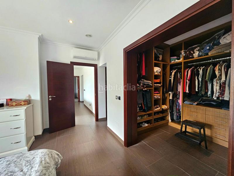 Foto 104e4268-9bac-4b98-9602-750d4823e218. Rent penthouse in Campos