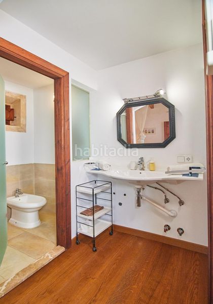Foto b4908044-9ce3-4fe8-ab0b-e12a6bc2606a. Masia a Algaida