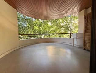 Pis a Pere Garau. Exclusiva vivienda de autor en calle aragón, palma