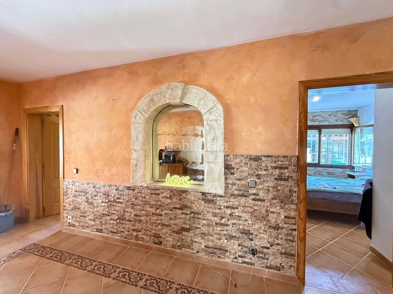 Foto 7f8e0662-a6cd-49b7-8045-40bfe005159c. Chalet exclusivo chalet con piscina y casa de invitados independiente en Palmanova, mallorca en Calvià
