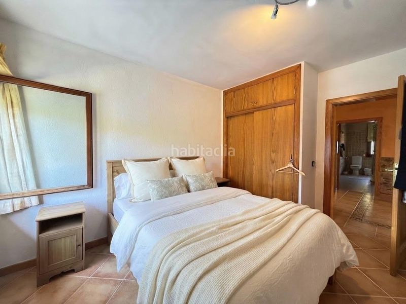 Foto 86e74e5e-5a54-43cf-a86e-a550cfab7bbf. Chalet exclusivo chalet con piscina y casa de invitados independiente en Palmanova, mallorca en Calvià