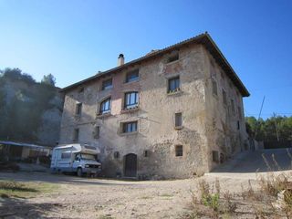 Casa in Santa Margarida de Montbui. Masía cerca de igualada