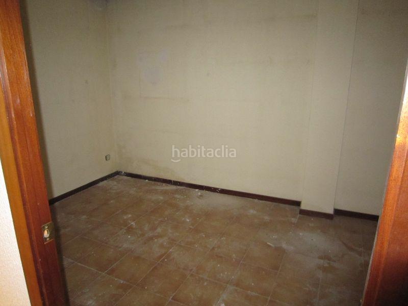 Foto 6a62fc1c-4e5c-400b-b4ee-73e9612aedec. Rent office space with heating in Centre Igualada