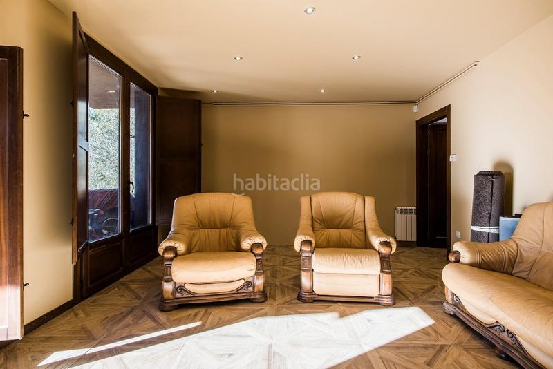 Foto 89accd4d-6426-424d-bac5-5458bbeeb1de. Chalet with heating parking in Castellfollit del Boix