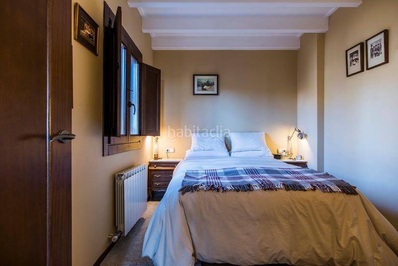 Foto af187c3e-b28f-4965-909e-bdd3d1a8b11f. Chalet with heating parking in Castellfollit del Boix