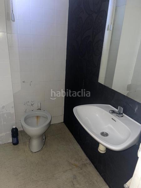 Foto fb696581-9d42-4a08-9cce-4dea11c7d55e. Local comercial venta local comercial zona la masuca 84m2!! en Igualada